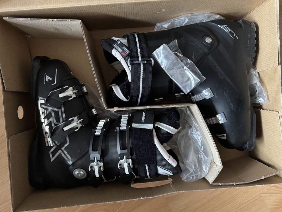 Женски Ски обувки Lange р-р 25.5