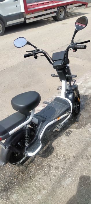 Scooter Electric Super Go 350 W  48V 20 Ah viteză 25