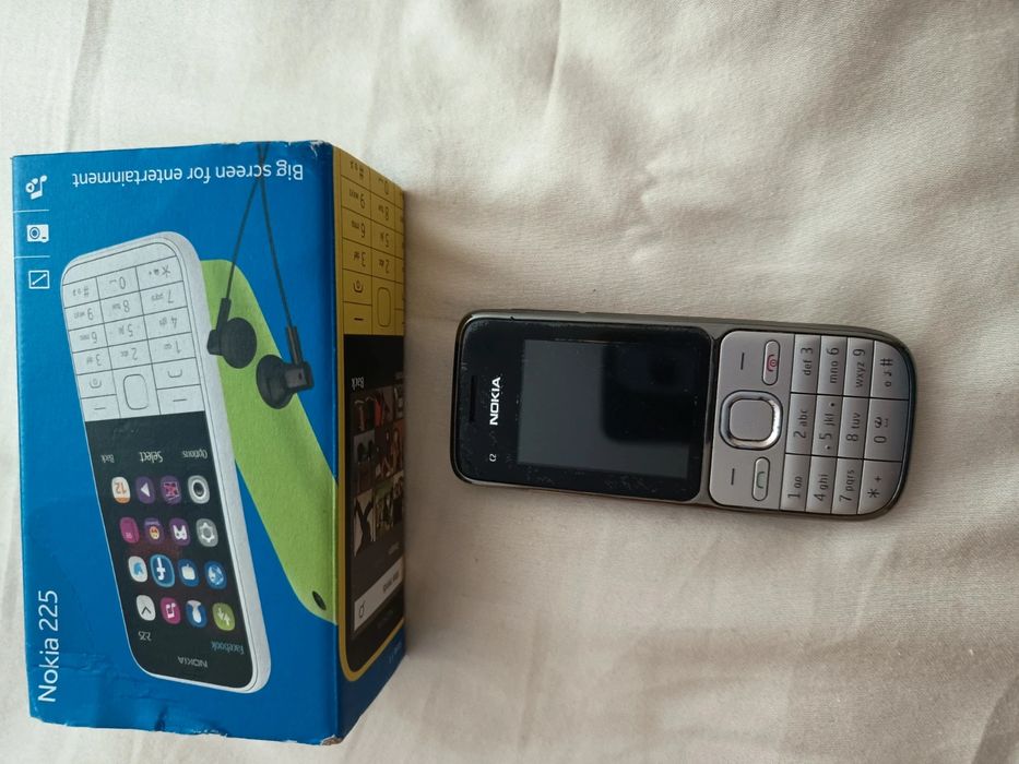 Telefon Nokia 225, stare impecabilă