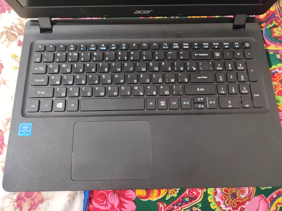 Ноутбук Асеr Pentium N3710