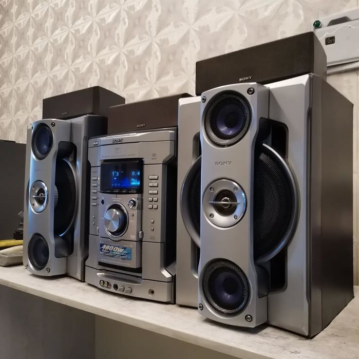 Sony MHC-GN77D Супермощный Центр