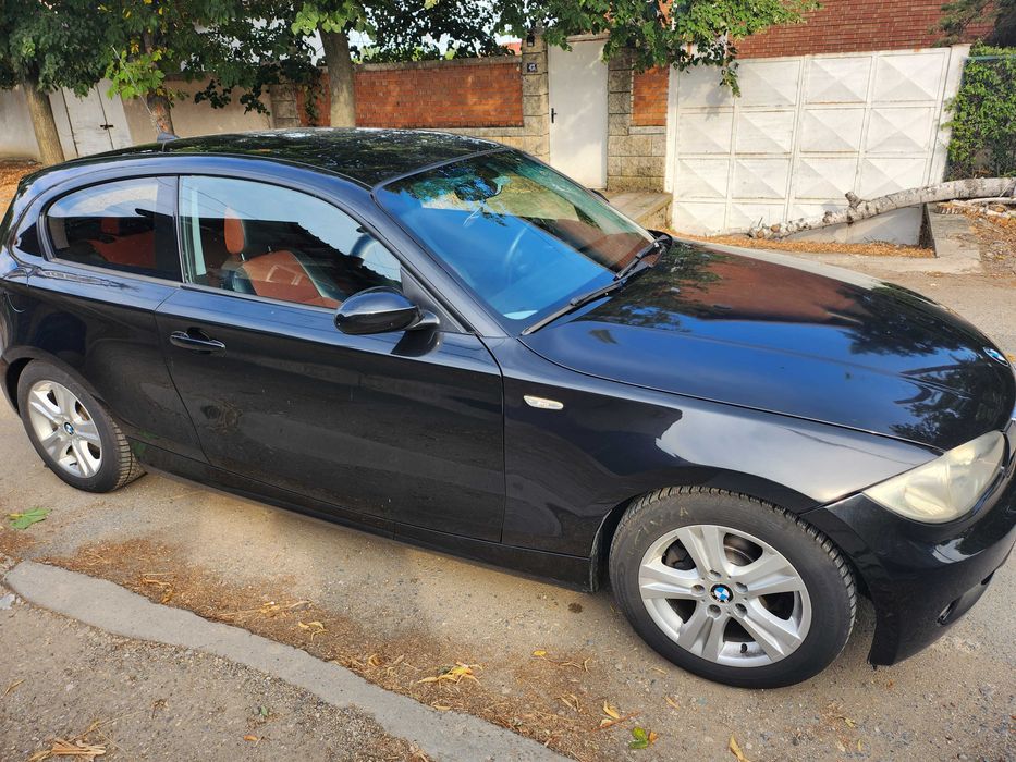 Bmw 118d 2008г черен цвят