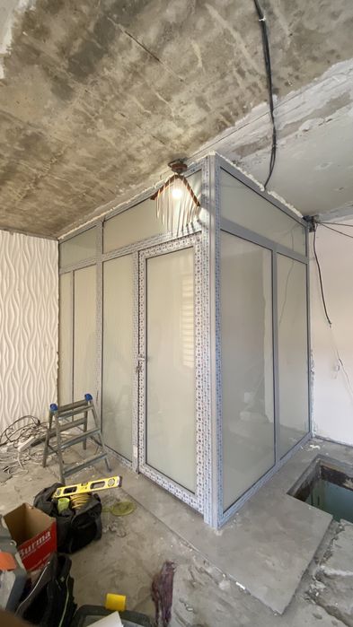 Алюминиевая витраж окно дверь