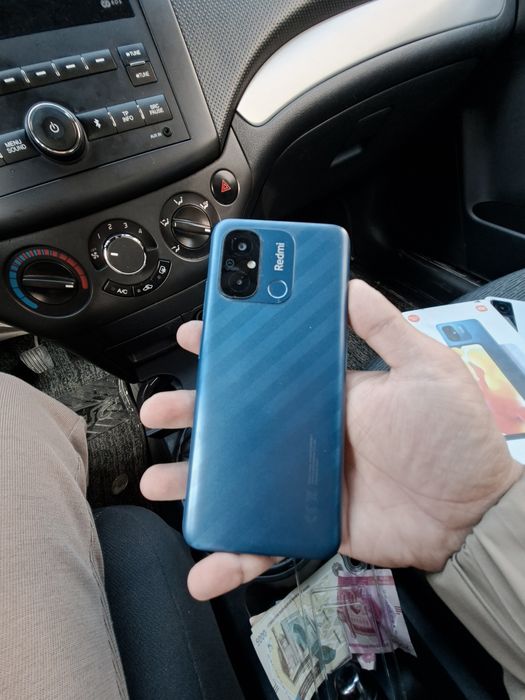 Redmi 12c 2023yil kok rangi