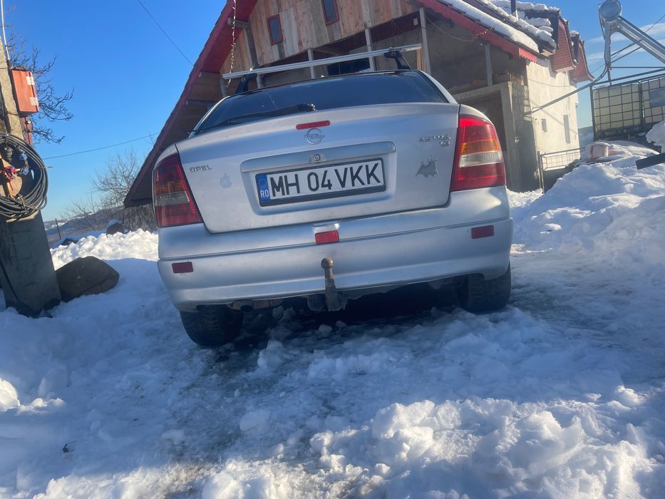 Opel astra 1.6  benzina