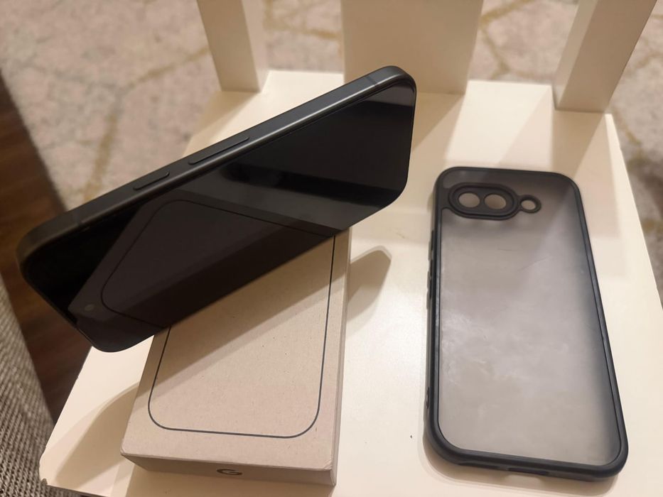 Google pixel 9a aproape nou