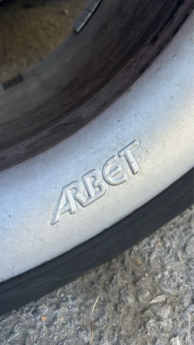 Джанти с гуми 4x108 + 4x98 17 ки