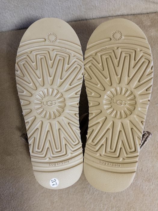 UGG Lanah Platform Clog 37