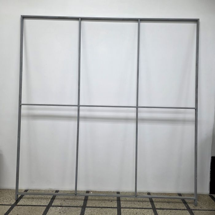 Металлический каркас 2,5 * 2,4 м (2 шт)