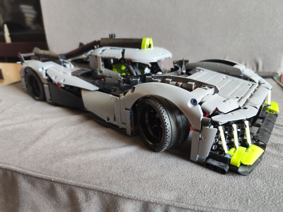 Lego Technic 42156: Peugeot Le Mans