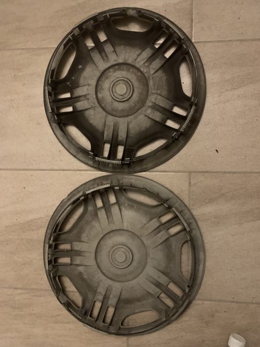 Оригинални тасове фиат 14 цола