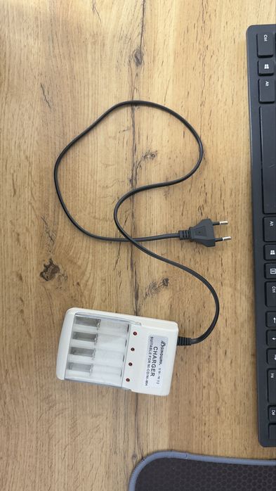 Зарядное устройство для батареек