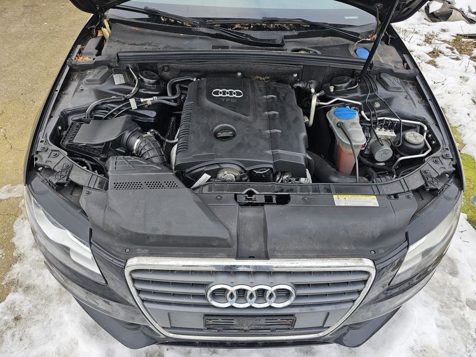 Dezmembrez vand Audi A4 B8 , 2011 , 1.8 CDHB , cutie MQZ ,vopsea  LZ9Y