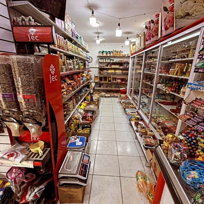 Srochna ishlab turgan dukon tayyor biznesi sotiladi