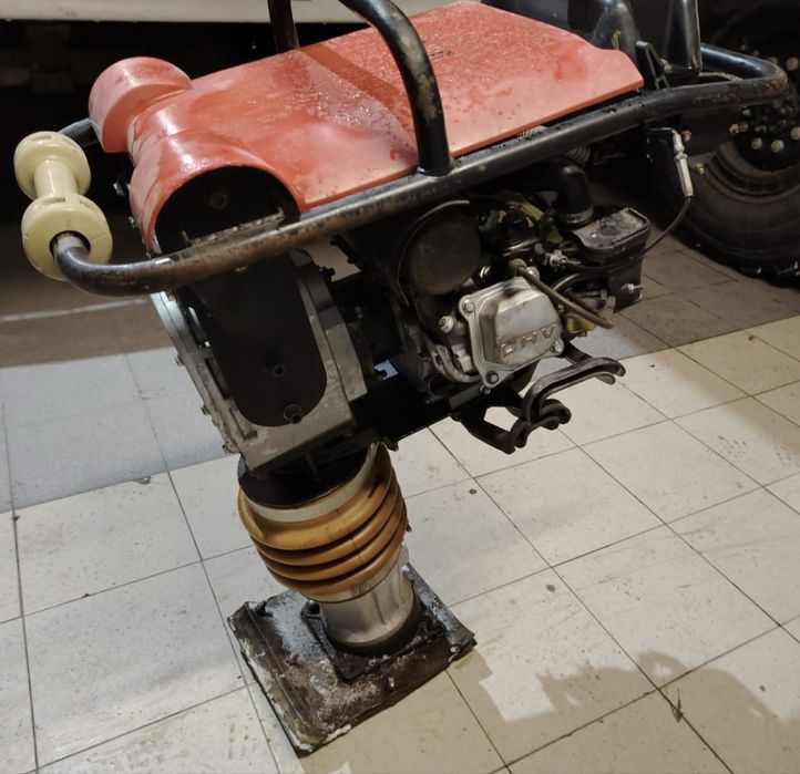 Вибронога б/у, в хорошем состоянии