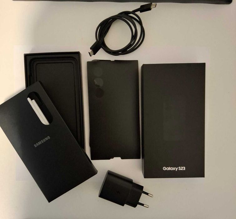 Samsung Galaxy S23 128GB | Pachet Premium + Accesorii + Garantie