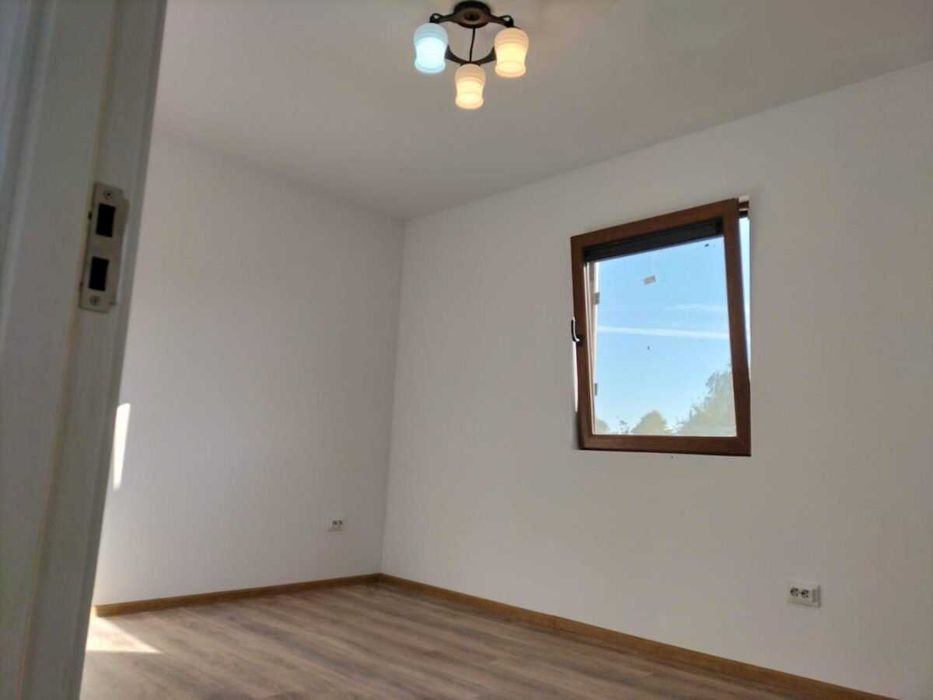 Casa Modulara, Garaje Auto, Containere din panou sandwich termoizolant