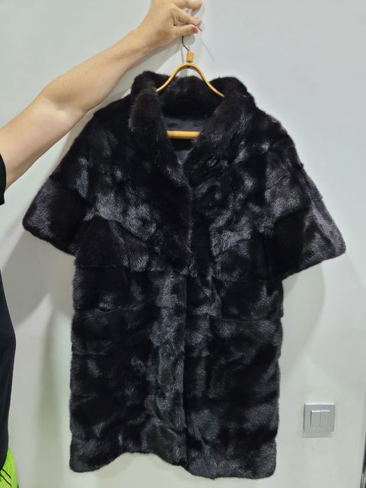 Продам норковую шубу.