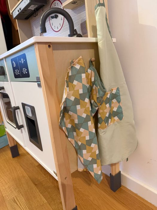 Bucatarie de lemn pentru copii