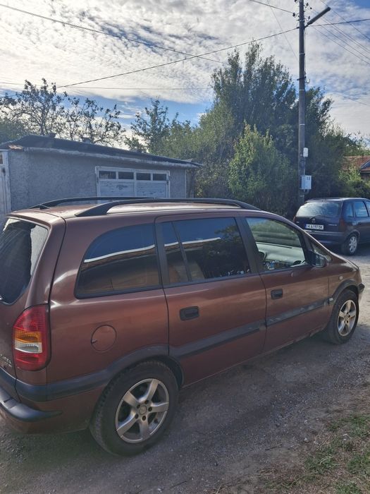 Opel Zafira 2.0 101 к.с.
