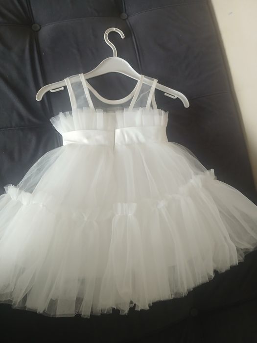 Продам белое платье