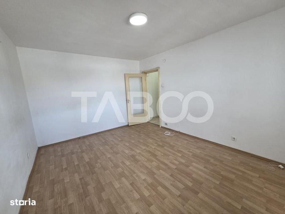 Apartament 2 camere decomandat Zona Stejarului 55 mp utili