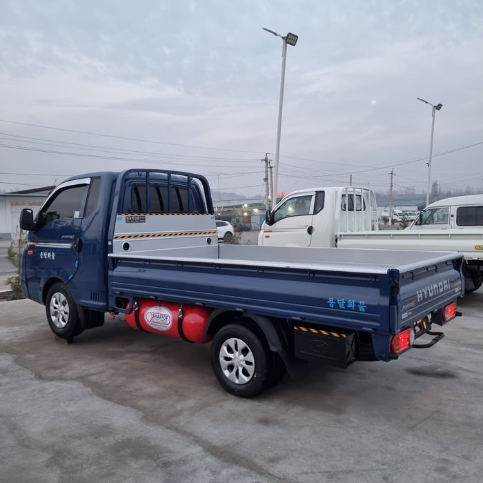 Hyundai porter sotiladi