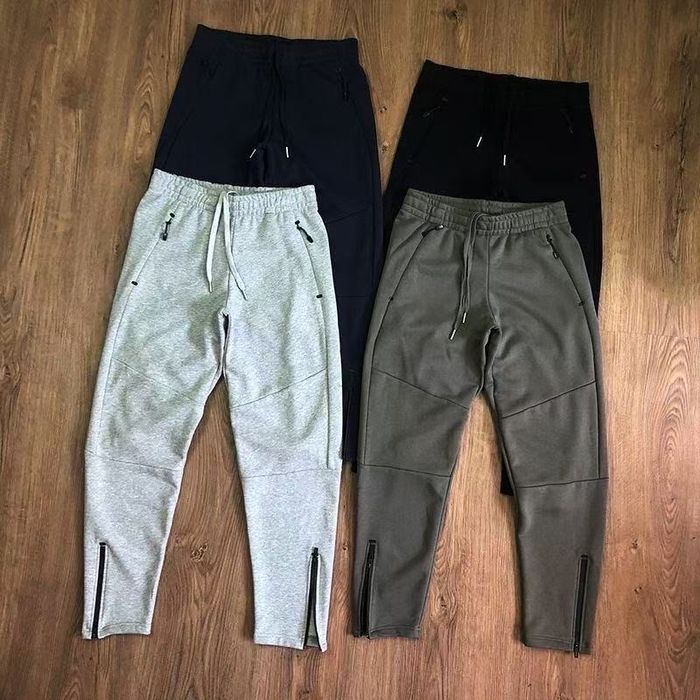 Продам трико новый