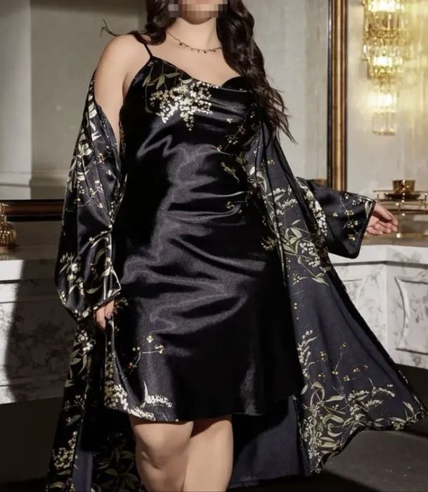 Продам сорочку с халатом двойку