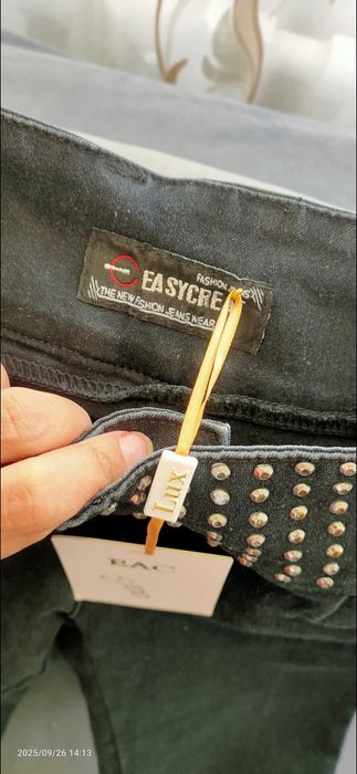 Брюки новые на 11-12 лет