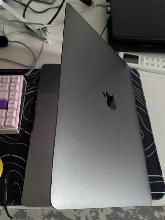 512 ГБ MacBook Pro 13” 2019 — 220k