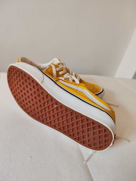 Оригинални обувки на VANS