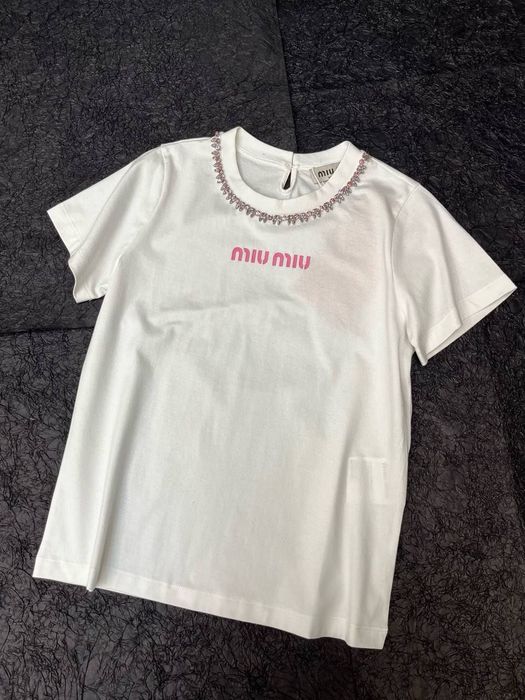 Футболка Miumiu.