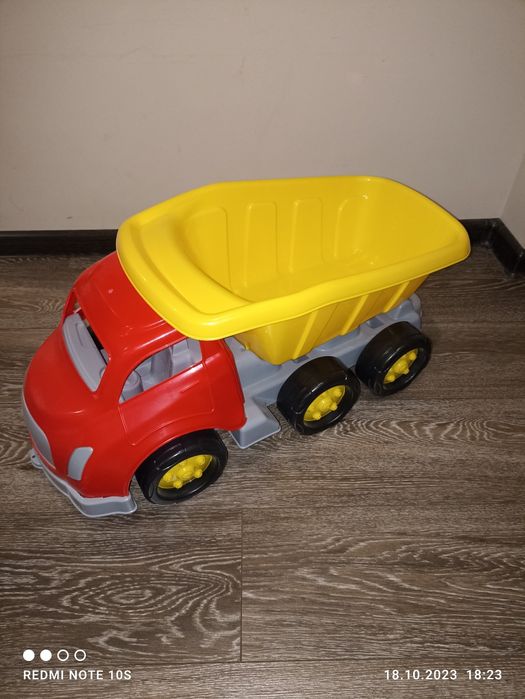 Детски самосвал Dolu