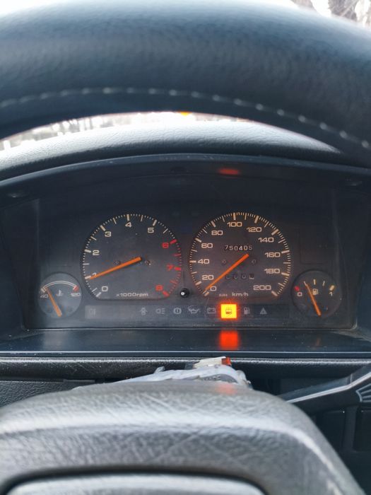 Продам или обмен  Mazda 626