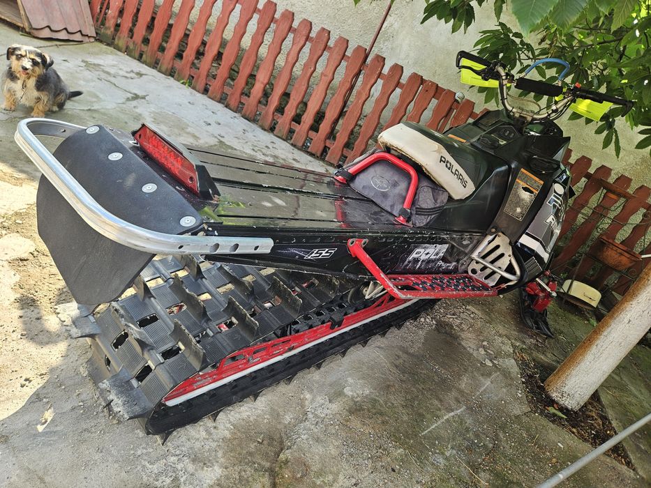 Snowmobile Polaris Pro Rmk 800 de 175cp cu toba sport !