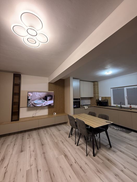 Apartament 2 camere de inchiriat