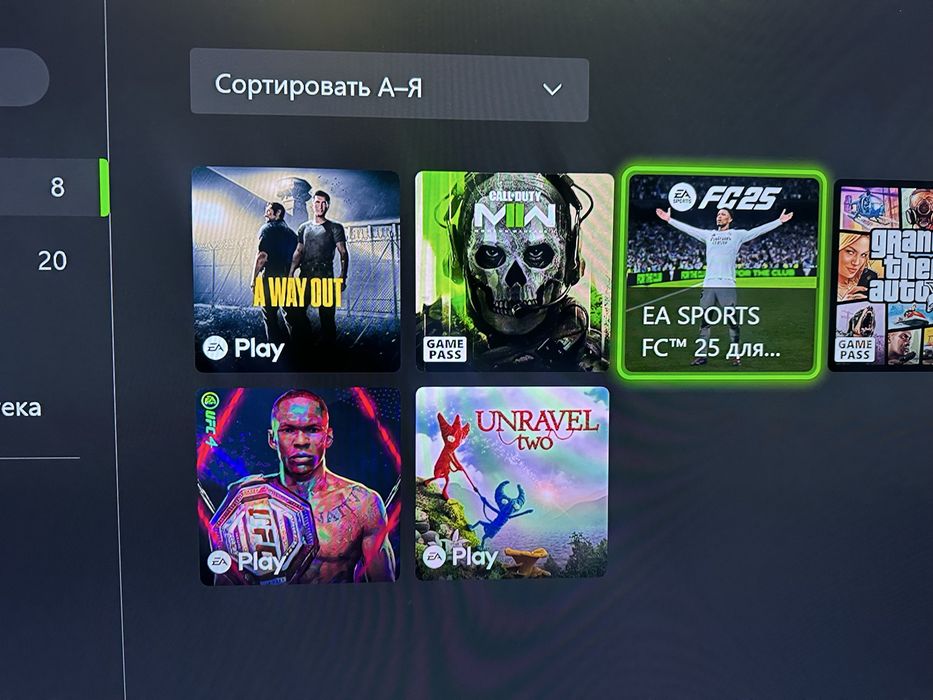 Xbox One S+8 игр 2 джойстика