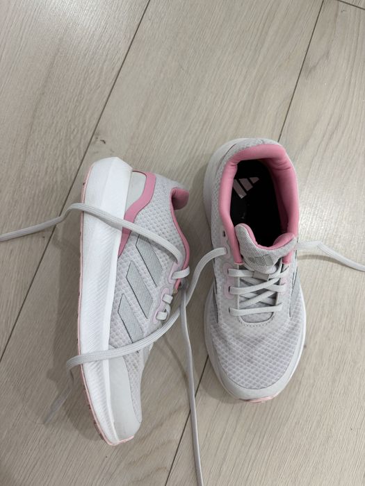Кроссовки Adidas оригинал