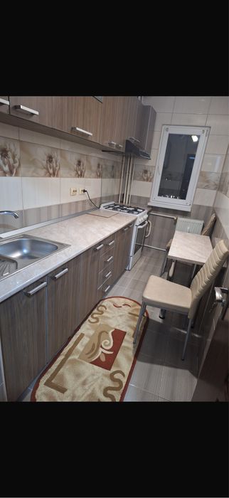 Inchirier aparatament cu lift nou  utilat modern  cu 3camere semidecomandat