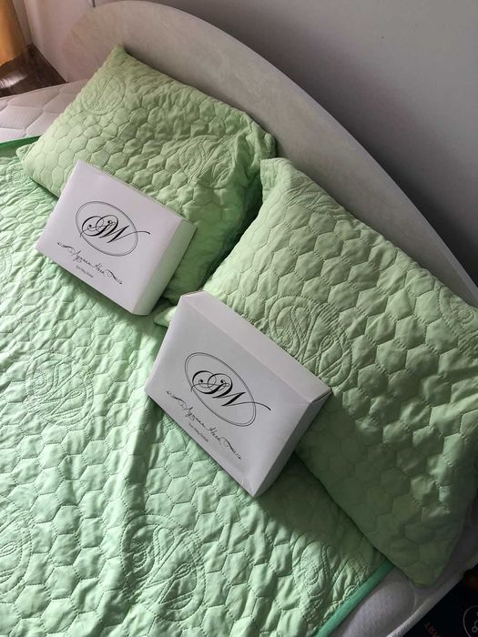 Покривало за легло и калъфки за възглавница Лунна Нега Sun Way Global