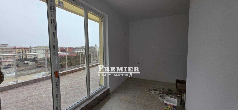 Продава се Двустаен апартамент в к.к. Слънчев бряг - 73 кв.м за 377 €/кв.м - Снимка #6