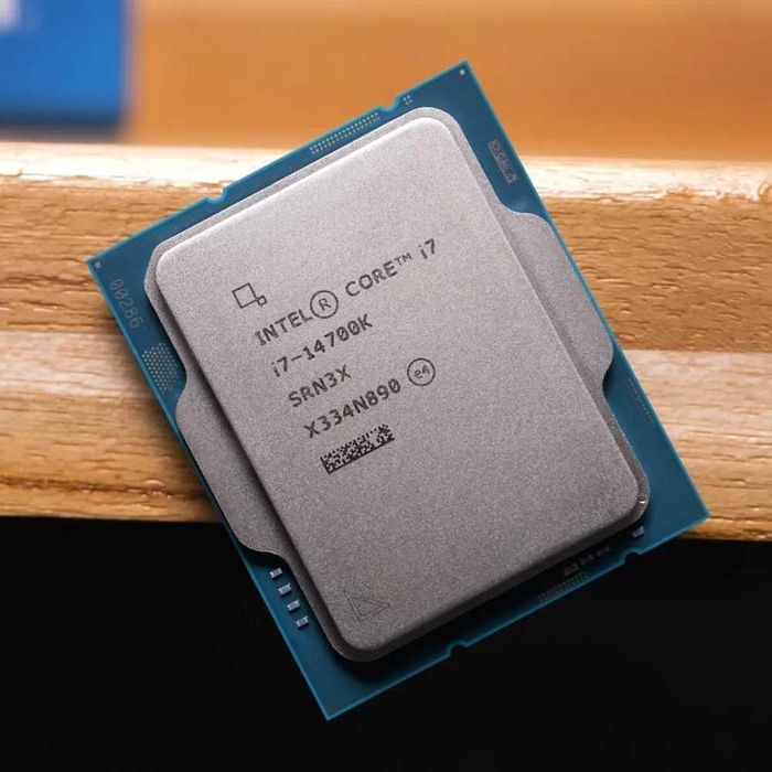 Kit gaming i7 14700k  +64 gb ram corsair 3200 mhz noi