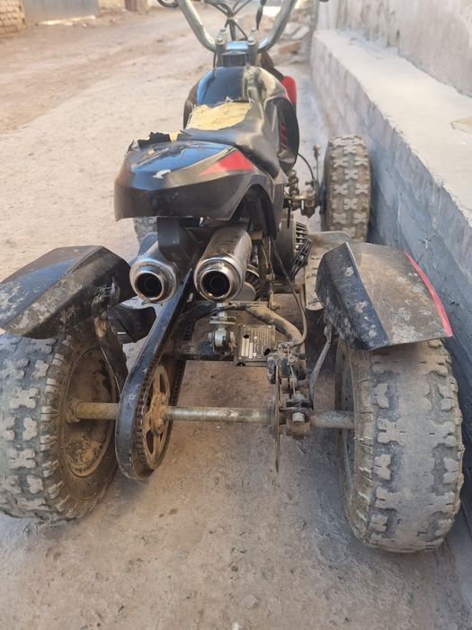 Квадрасикл sotiladi