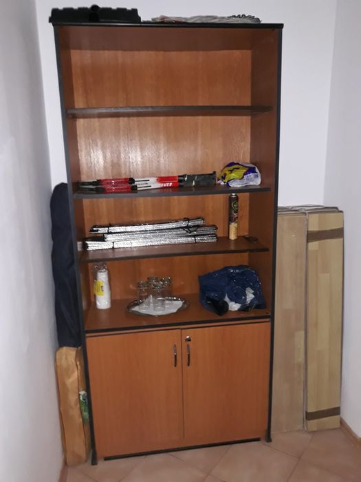Vand mobilier birou