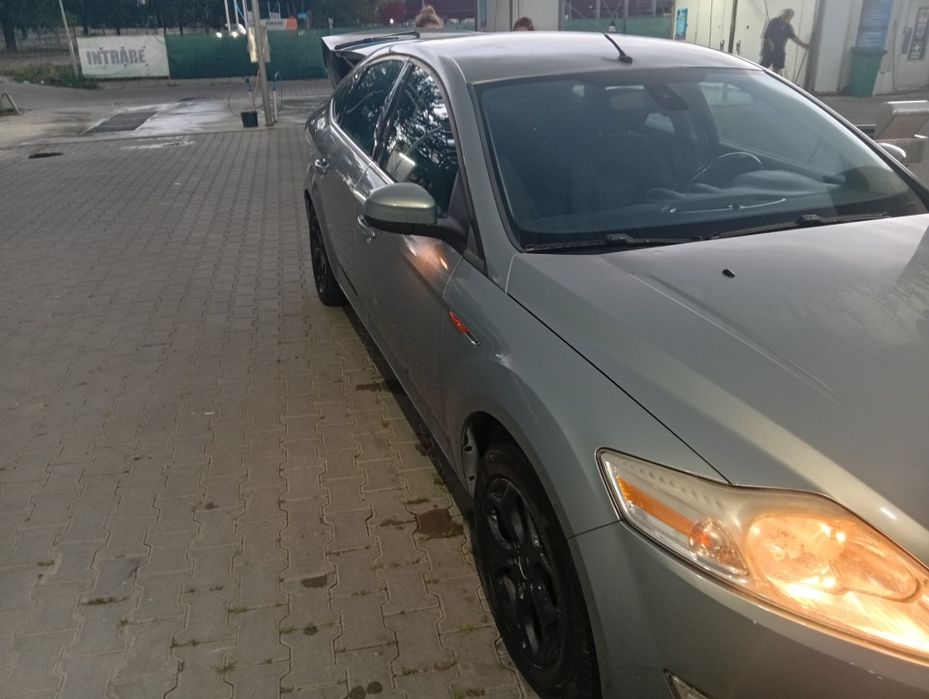FORD Mondeo 2009 — imagine 2