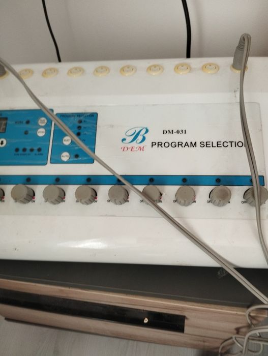 Aparat de electrostimulare