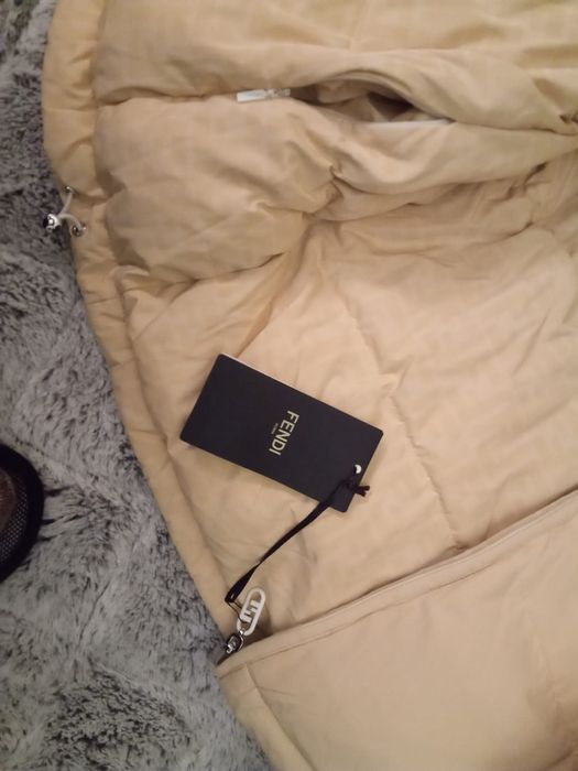 Продам куртку пуховик двухстороннюю