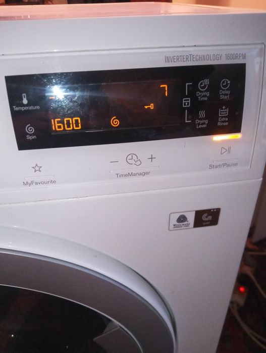 Сушилня с пералня.,Електролукс