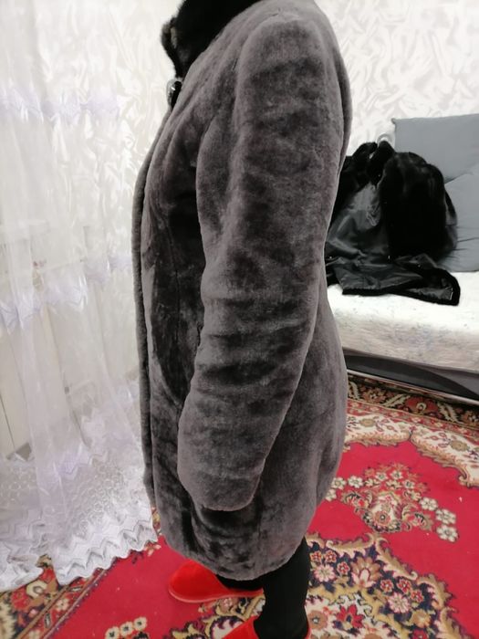 Шуба ( мутон)